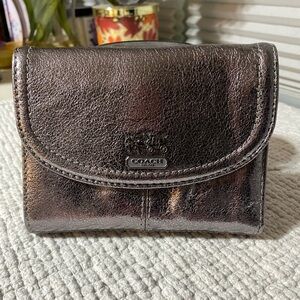 NWT Coach Authentic Mini silver Metallic Wallet